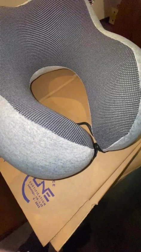 Coupon ???? Certified Sellers - Reiskussen - Nekkussen - Reiskussen Voor Vliegtuig En Auto - U Vorm - Traag Schuim- Grijs ???? 4 Coupon ???? Certified Sellers - Reiskussen - Nekkussen - Reiskussen Voor Vliegtuig En Auto - U Vorm - Traag Schuim- Grijs ???? - Afbeelding 2