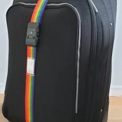 Promo ???? SUNMOOL Kofferriem Met TSA Cijfer Slot - Bagage Riem - Luggage Strap - 200 Cm - Regenboog - Regenboog - 1 Stuk ???? -New Rebels shop 521x840 7