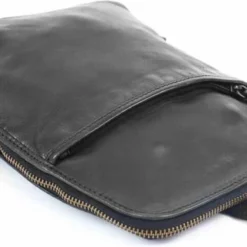 Aanbiedingen ???? Bear Design Rugtas / Rugzak / Schooltas - Cow Lavato - 6 Liter - Leer - Zwart ???? -New Rebels shop 550x322 2