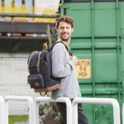 Beste recensies van ???? Enrico Benetti Santiago 46162 Laptoprugzak Met 17" Laptopvak - Bordeaux Rood ???? -New Rebels shop 550x366 1