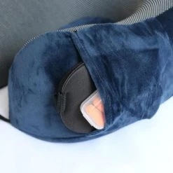 Hete verkoop ???? SUNMOOL Memory Foam Nekkussen Inclusief Slaapmasker & Oordopjes - Reiskussen - Vliegtuig Kussen - Travel Pillow : Blauw ❤️ -New Rebels shop 550x366 14