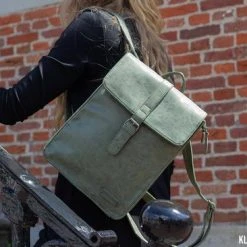 Groothandel ???? Enrico Benetti Kate 66455 Rugtas Met Tabletvak - Camel ❤️ 17 Groothandel ???? Enrico Benetti Kate 66455 Rugtas Met Tabletvak - Camel ❤️ -New Rebels shop 550x366 38