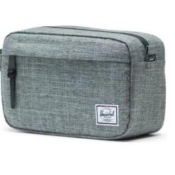 Kopen ✔️ Herschel Chapter - Raven Crosshatch / Handige Toilettas Met 5L Opbergvolume, Waterdichte Rits & Handig Opbergvak Binnenin - Toiletzak/make-up Zak / Met Levenslange Fabrieksgarantie / Limited Lifetime Warranty / Grijs ???? -New Rebels shop 550x416