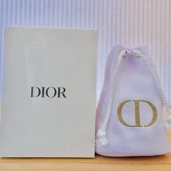 Beste Verkoop ⌛ Dior Beauty CD Makeup Pouch ✨ 6 Beste Verkoop ⌛ Dior Beauty CD Makeup Pouch ✨ -New Rebels shop 550x456 2