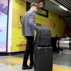 Goedkoop ???? Brandie® - Rugzak - Fit 15.6 Inch Laptop Rugzak - Schooltas - Reistas - Gewicht 1.2kg - Voor Heren Tas - Waterdichte Rugzakken - Opladen Via USB - Anti Diefstal - Hoge Capaciteit - 5076(3.0) Zwart - Maat 46*35*22*(cm) ???? -New Rebels shop 550x550 186