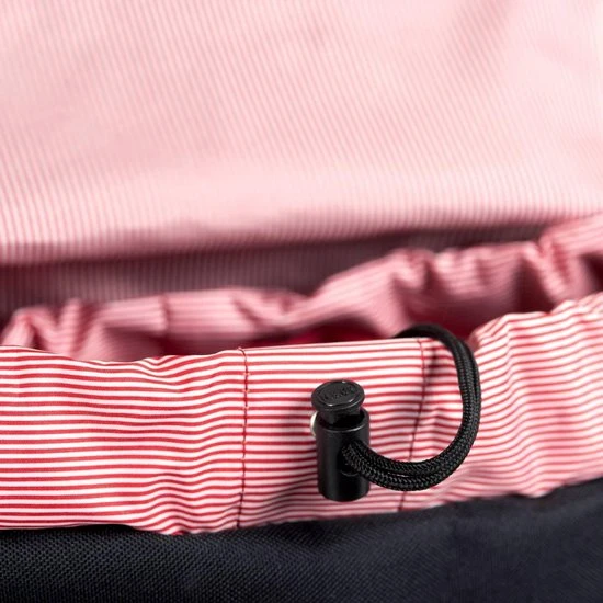 Gloednieuw ❤️ Herschel Retreat - Black/Tan Synthetic Leather / Rugzak Met 15" Fleece Gevoerd Laptopvak - 19.5L Opbergruimte - Magnetische Sluiting / Met Levenslange Fabrieksgarantie / Limited Lifetime Warranty / Zwart ???? 8 Gloednieuw ❤️ Herschel Retreat - Black/Tan Synthetic Leather / Rugzak Met 15" Fleece Gevoerd Laptopvak - 19.5L Opbergruimte - Magnetische Sluiting / Met Levenslange Fabrieksgarantie / Limited Lifetime Warranty / Zwart ???? - Afbeelding 6