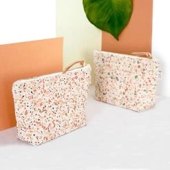 Beste Verkoop ???? Merkloos Make-Up Tasje / Etui / Toilettas Met Trendy Kleurrijk Terrazzo Patroon - Terracotta ???? -New Rebels shop 550x550 446