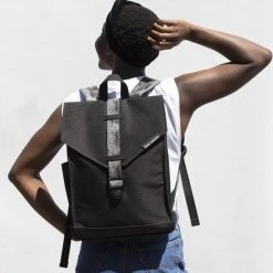 Gloednieuw ???? Bold Banana Rugtas / Rugzak / Laptoptas / Schooltas - Bold Banana - 15.6 Inch - 15 Liter - Zwart ???? 18 Gloednieuw ???? Bold Banana Rugtas / Rugzak / Laptoptas / Schooltas - Bold Banana - 15.6 Inch - 15 Liter - Zwart ???? -New Rebels shop 550x563 5