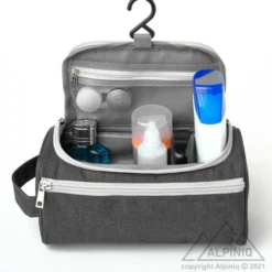 Beste deal ✔️ Alpiniq Companion - Toilettas - Heren - Dames - 2.7 Liter - Zwart ✨ 13 Beste deal ✔️ Alpiniq Companion - Toilettas - Heren - Dames - 2.7 Liter - Zwart ✨ -New Rebels shop 550x570