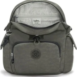 Kopen ???? Kipling City Pack Mini Dames Rugzak - Green Moss ✨ 17 Kopen ???? Kipling City Pack Mini Dames Rugzak - Green Moss ✨ -New Rebels shop 550x571