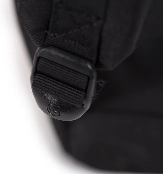 Gloednieuw ❤️ Herschel Retreat - Black/Tan Synthetic Leather / Rugzak Met 15" Fleece Gevoerd Laptopvak - 19.5L Opbergruimte - Magnetische Sluiting / Met Levenslange Fabrieksgarantie / Limited Lifetime Warranty / Zwart ???? 7 Gloednieuw ❤️ Herschel Retreat - Black/Tan Synthetic Leather / Rugzak Met 15" Fleece Gevoerd Laptopvak - 19.5L Opbergruimte - Magnetische Sluiting / Met Levenslange Fabrieksgarantie / Limited Lifetime Warranty / Zwart ???? - Afbeelding 5