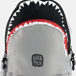 Gloednieuw ???? Pick & Pack Shark Shape Kinderrugzak - Grey ???? -New Rebels shop 550x727 3