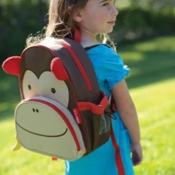 Uitgang ❤️ Skip Hop Zoo Kinderrugzak 10 Liter - Aap ???? 23 Uitgang ❤️ Skip Hop Zoo Kinderrugzak 10 Liter - Aap ???? -New Rebels shop 550x804