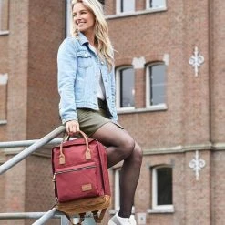 Beste deal ⭐ Enrico Benetti Santiago 46161 Laptoprugzak Met 15" Laptopvak - Blauw ???? -New Rebels shop 550x824 9