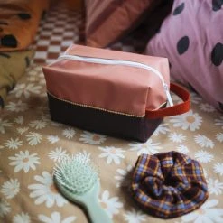 Korting ???? Sticky Lemon - Toilettas - Moonrise Pink + Stormy Purple ✨ -New Rebels shop 550x825 28